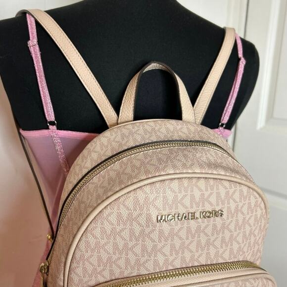 °｡⋆♡ Michael Kors Medium Two-Tone Signature Logo Backpack (HB-26) - Picture 6 of 9